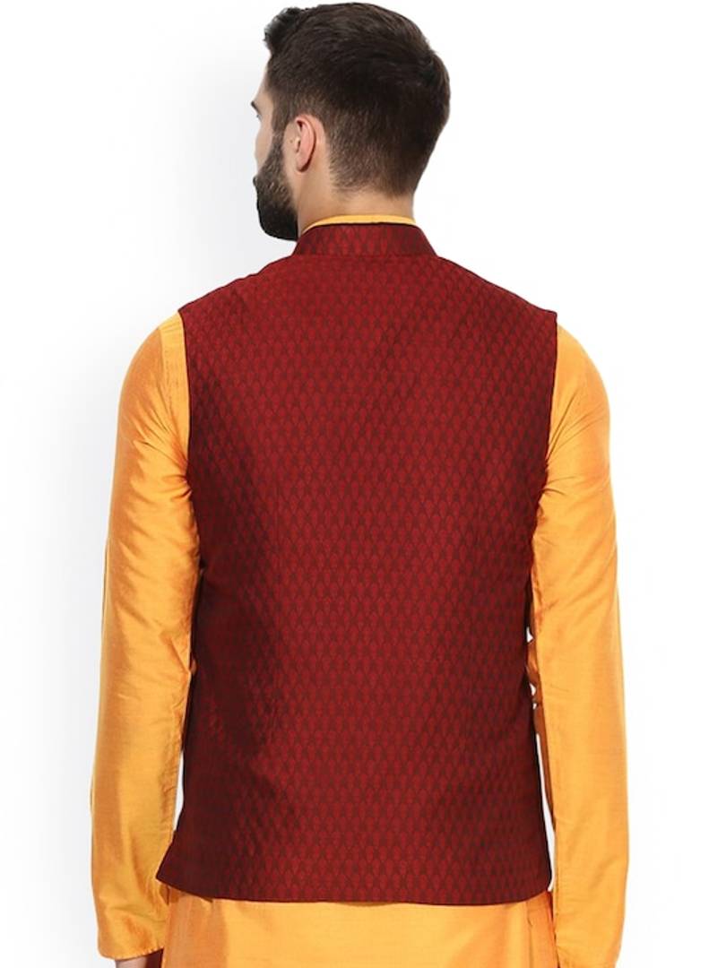 Men's Maroon 
Silk Blend
 Woven Design Nehru Jackets